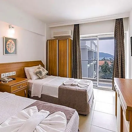 Ekici Otel 3*