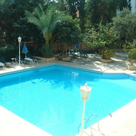 Ekici Ξενοδοχείο